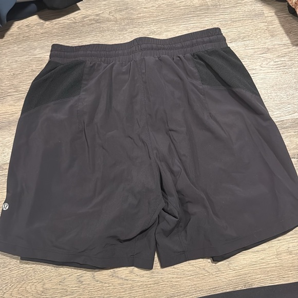 Men’s Lululemon Shorts - Lined - Picture 3 of 4